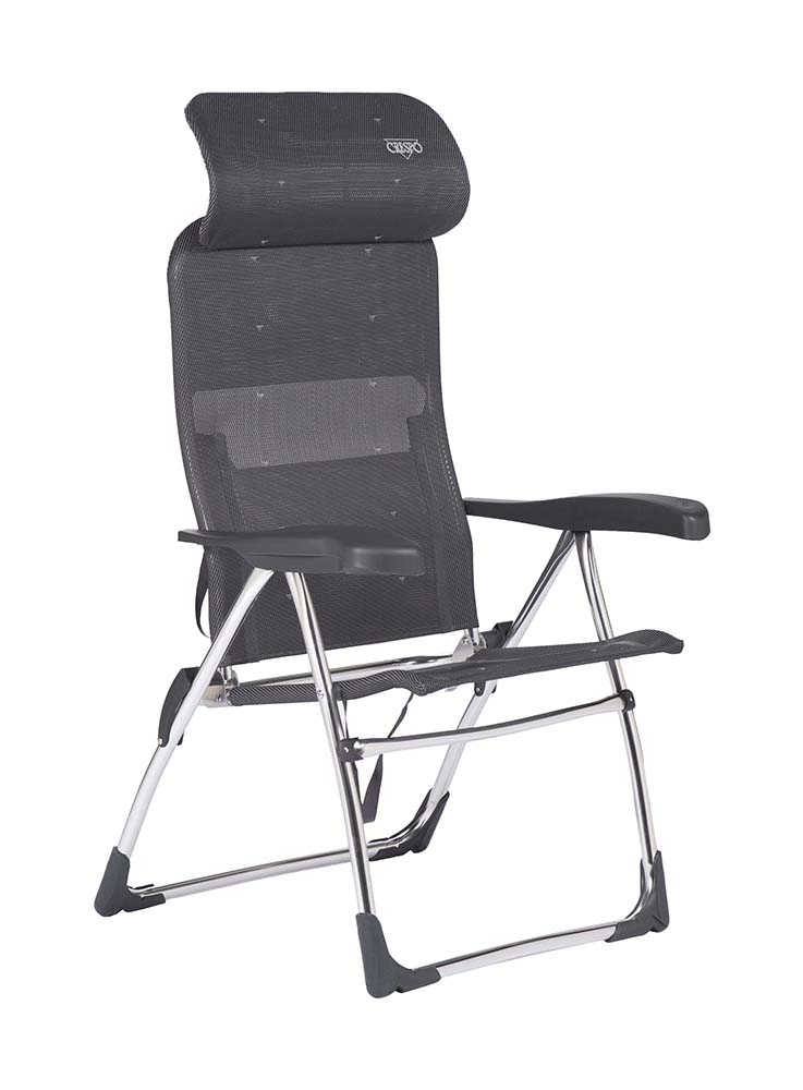 1149334 Een luxe en comfortabele strandstoel met een compact verstelbare hoofdsteun. Ideaal voor gebruik op het strand, voor de tent of voor onderweg. Deze stoel is verstelbaar in 7 standen. Daarnaast is deze strandstoel voorzien van comfortabele armleuningen. Deze stoel is zeer compact en mede door de draaglussen gemakkelijk mee te nemen.
