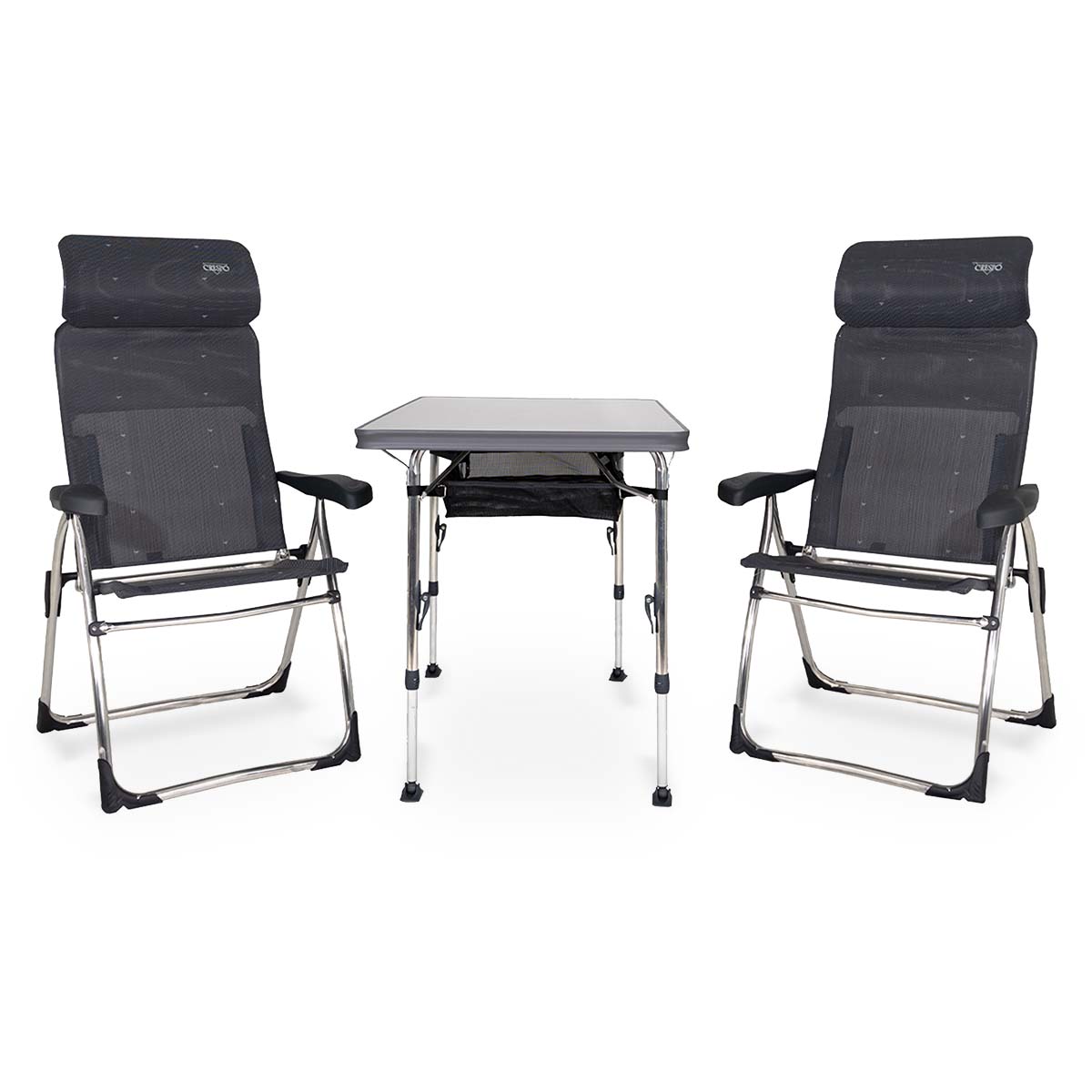 1153855 Een set bestaande uit 2 AL-215 Classic Compact stoelen, een tafel AL-246 met opbergnet en opberghoes.Zeer compacte en ideale set voor 2 personen. De set is zeer compact mee te nemen. Inclusief opberghoes.In totaliteit is de set compact opvouwbaar en maar 16 cm dik.